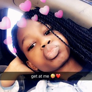 Meet your Posher, April